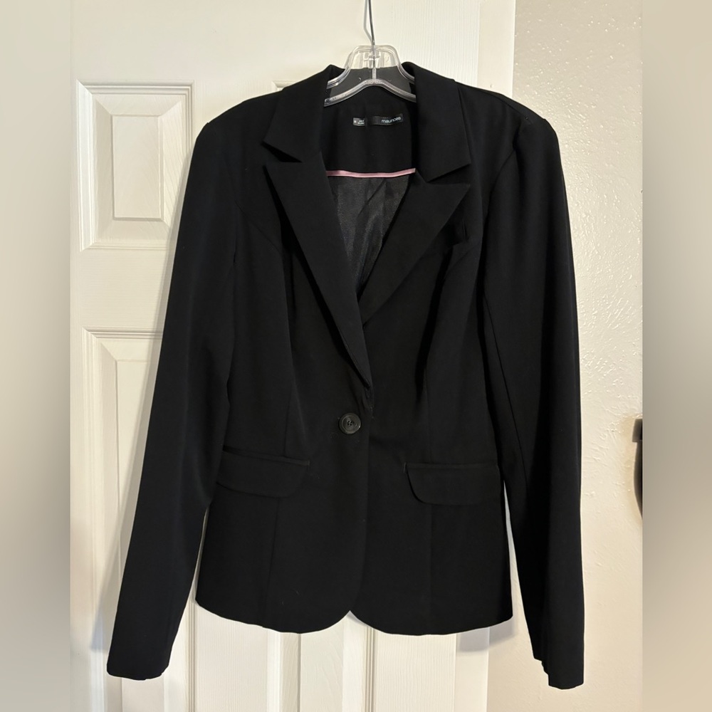 Maurice’s black dress blazer/coat